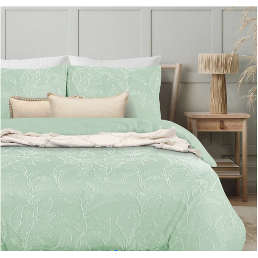 Queen Bed Quilt Set - Leaf Print